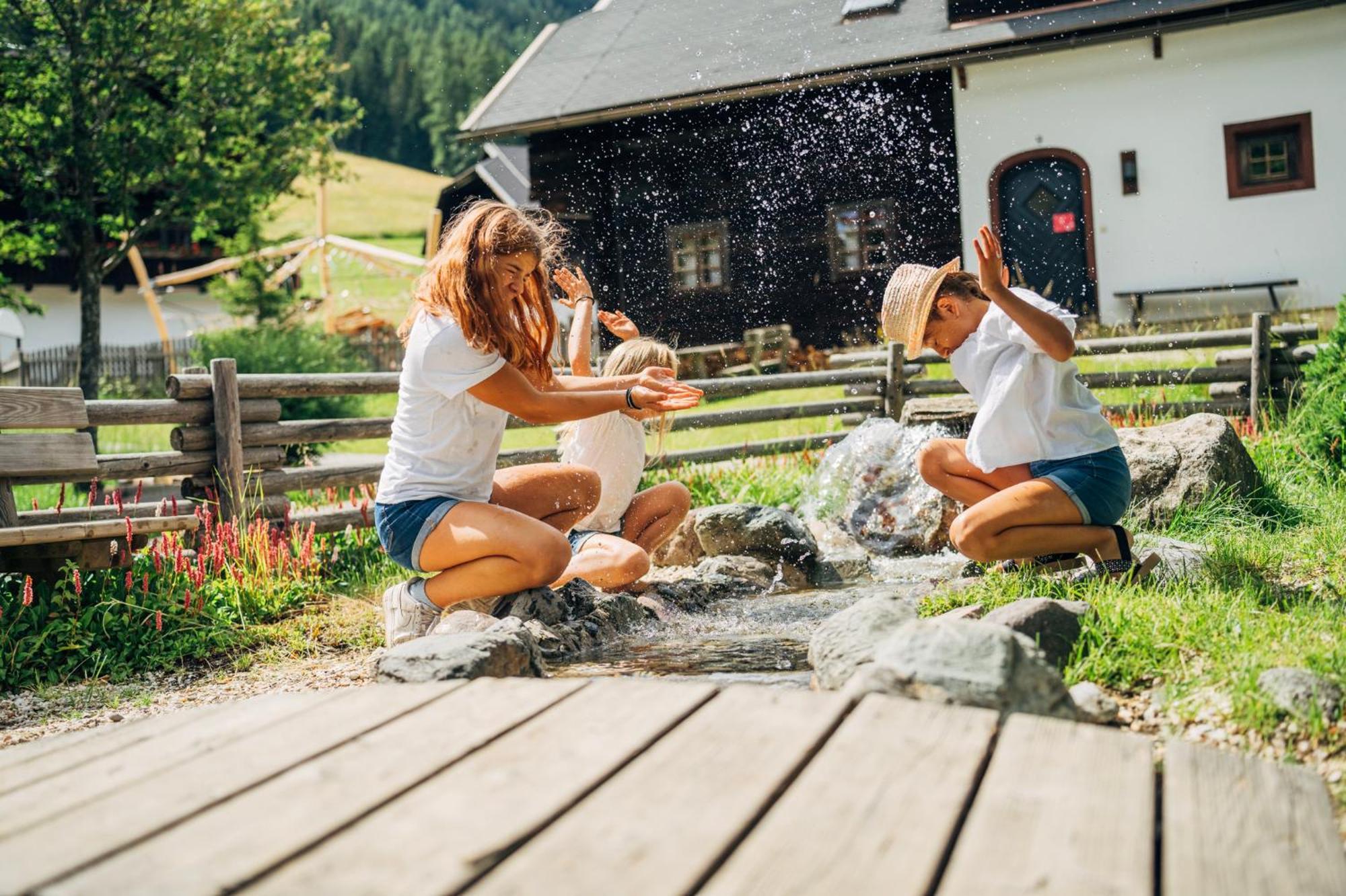 Slow Travel Resort Kirchleitn Bad Kleinkirchheim Esterno foto